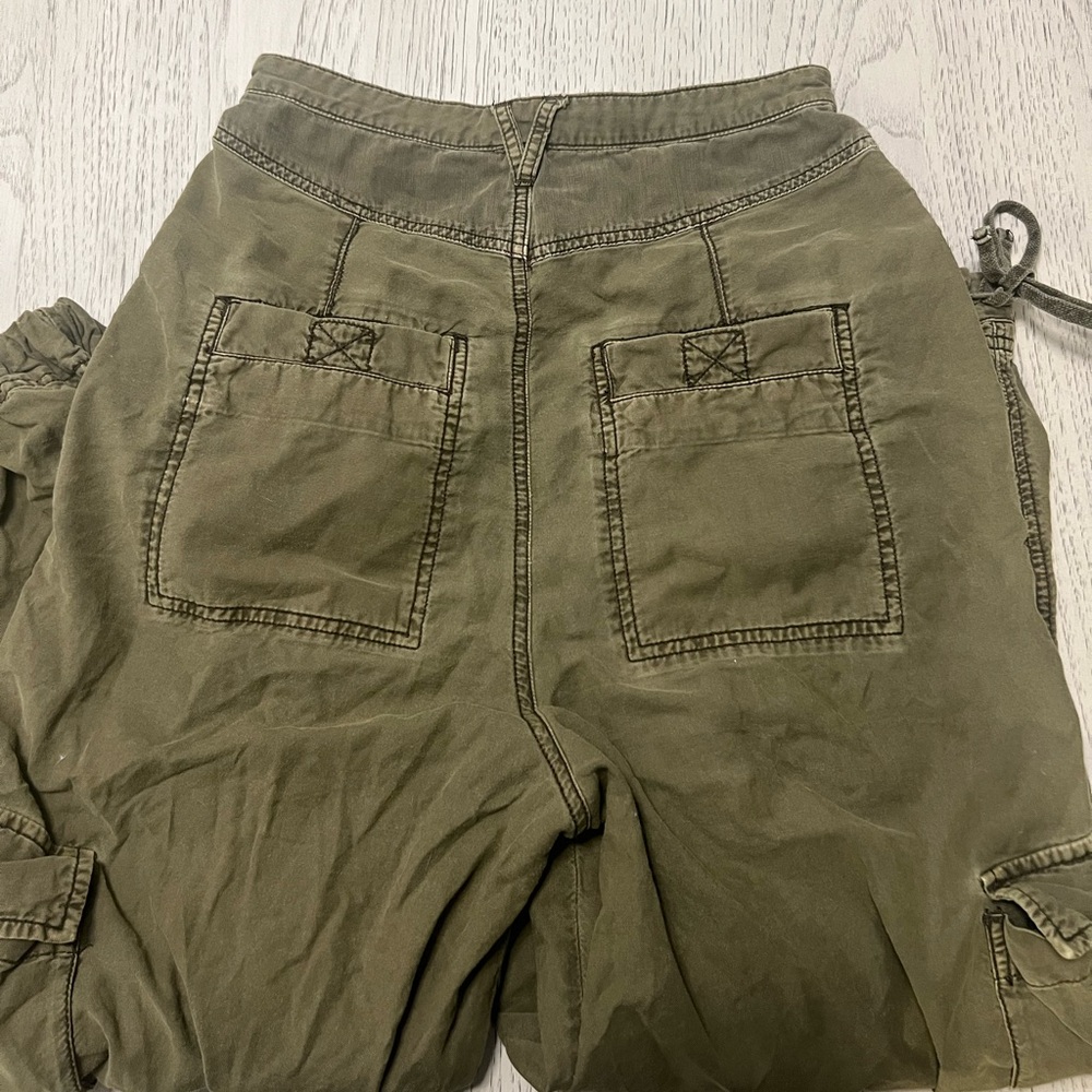 Free People Olive Cargo Pants - Picture 5 of 9